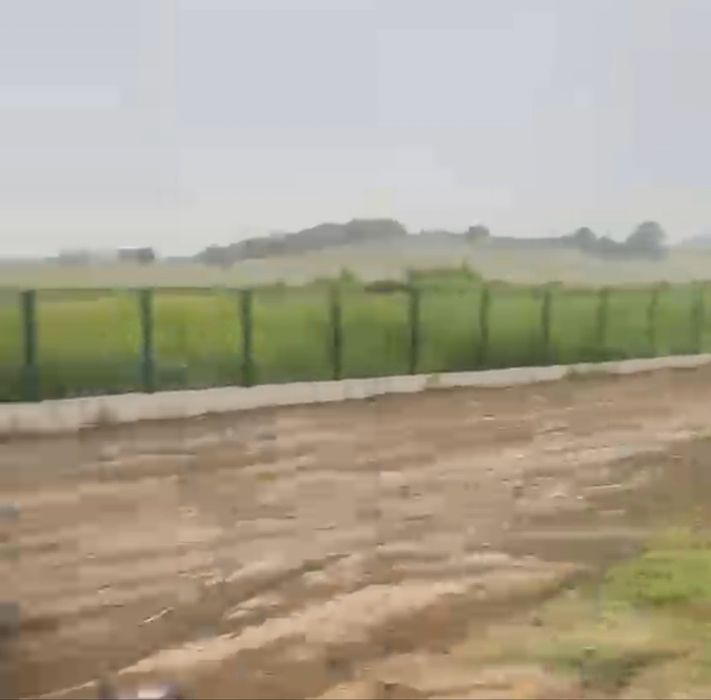 Vand teren cu deschidere la Olt