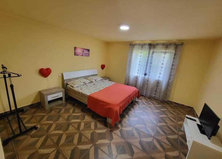 Cazare (integral toată casa) Casa de vacanță pe Clisura Dunării Dubova