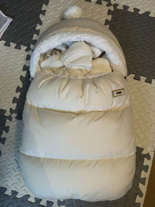 Конверт и комбинезон