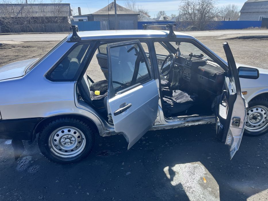 Ваз 21099 инжектор 2004г