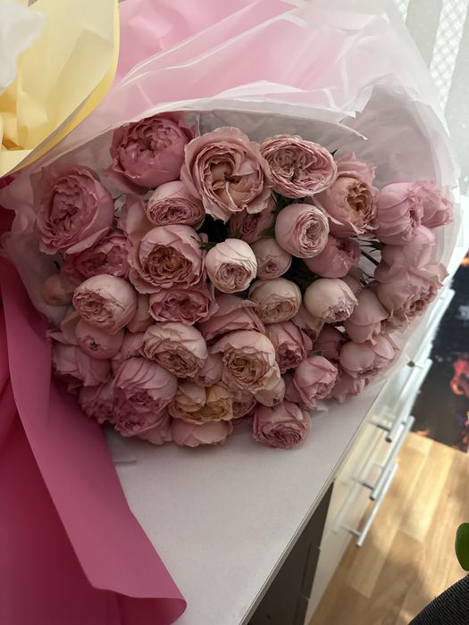 Цветы свежые сегодня поступило