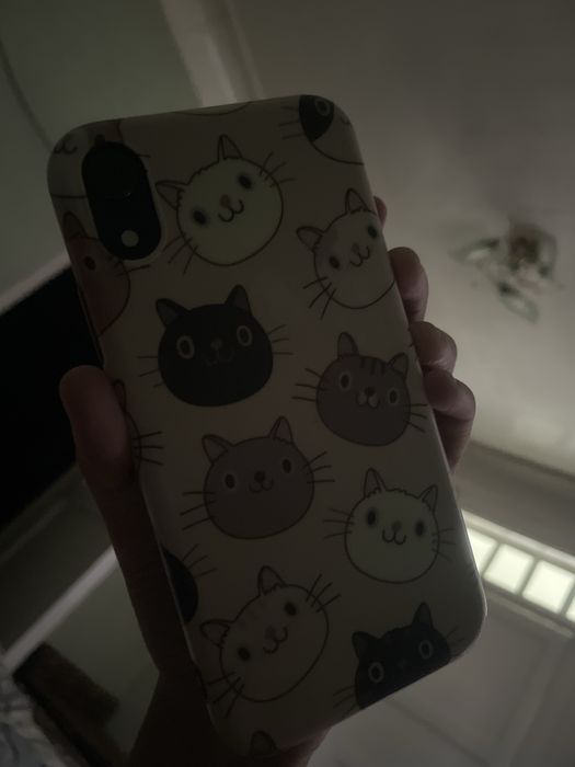 Iphone XR 86 yomkost zur