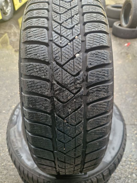 Anvelope PIRELLI 205/60/17