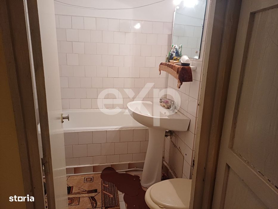 Vanzare apartament 3 camere Mioveni