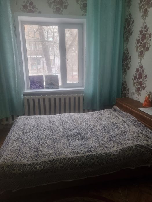 Продам кровать плюс шкаф