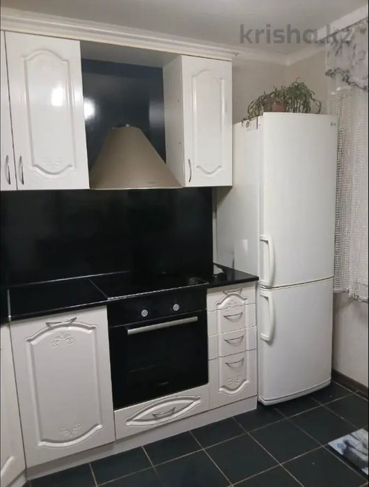 Продам 2 комн.кв, 8 А мкр, евроремонт