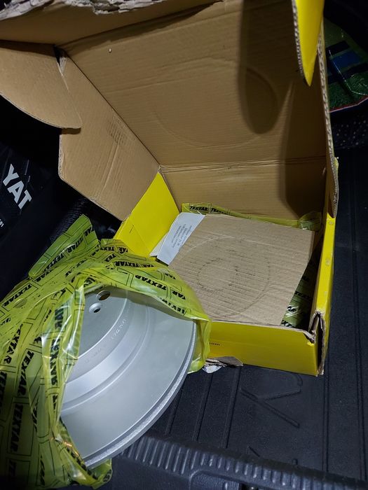 Discuri frana Textar Mercedes