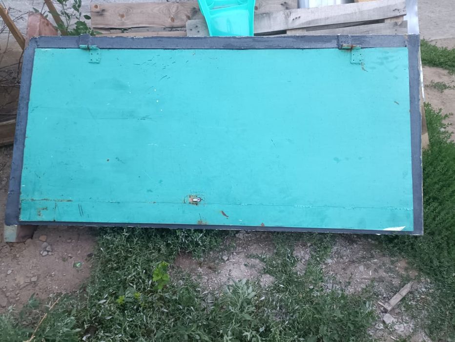 Продам ворота и двери гаражные