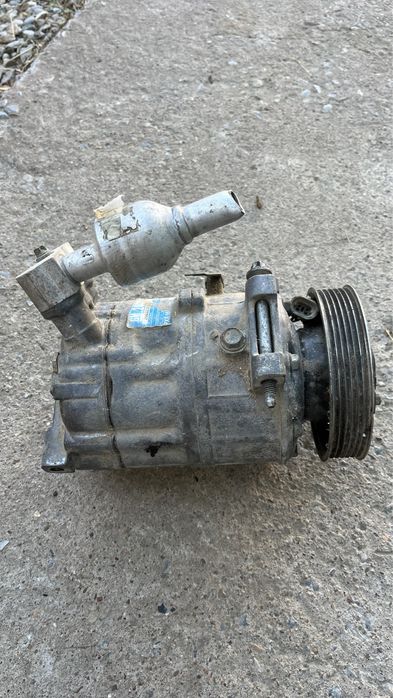 Компрессор кондиционера Opel Vectra C 3.2 V6