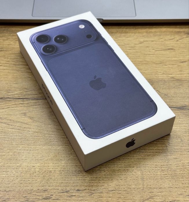 Iphone 17 pro deep blue 256gb e-sim Ah/a