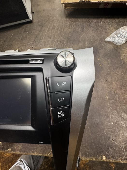 ГУ Toyota Camry 2014 оригинал