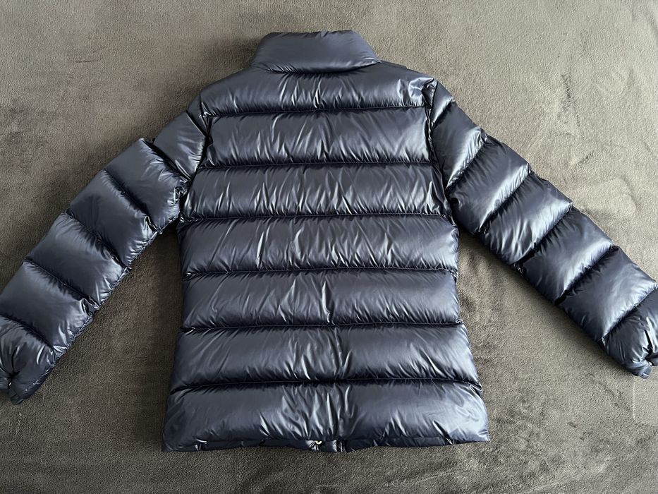 Haina dama puf Armani marimea M-L