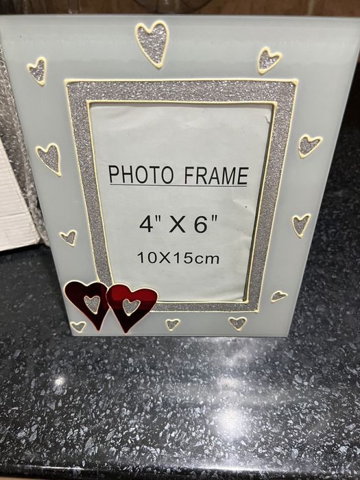 Фоторамка новая продается