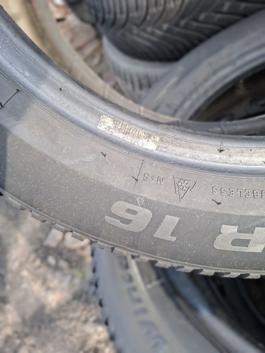 Vand set 4 anvelope 205 55 16 BFO bune m+s fara defecte