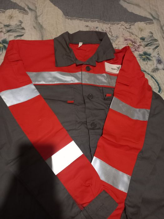 Продам спецкуртку со штанами