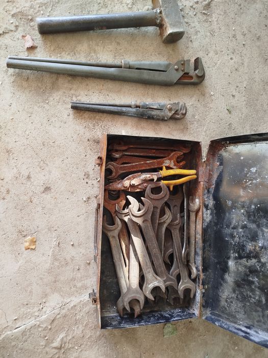 Продам ключи рожковые