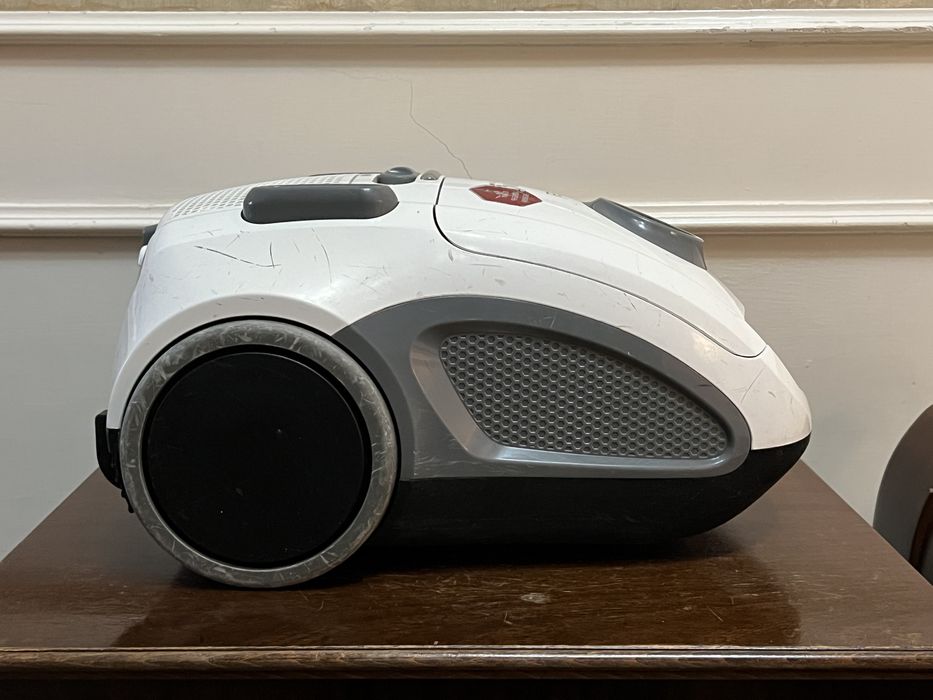 Пылесос Artel VCB0120