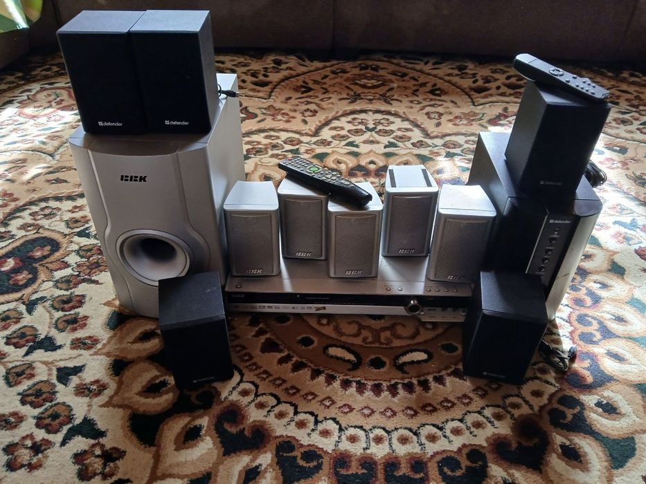 Продам сабвуфер  две по цене одной