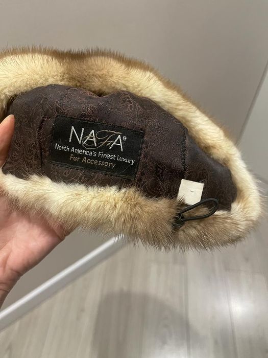 Продам женскую шапку.