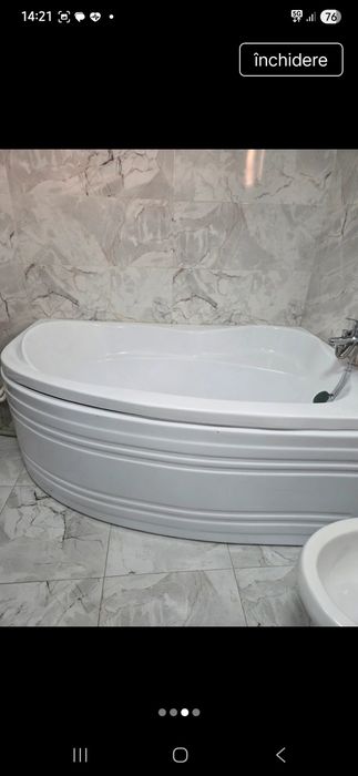 Cada pe colt in stare perfecta folisita 1 an