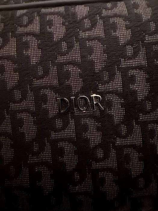 Christian Dior-Автентична чисто нова мъжка чанта