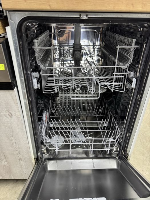 Съдомиялна 45см пълновграждане А++ 9 комплектс Germany Гаранция