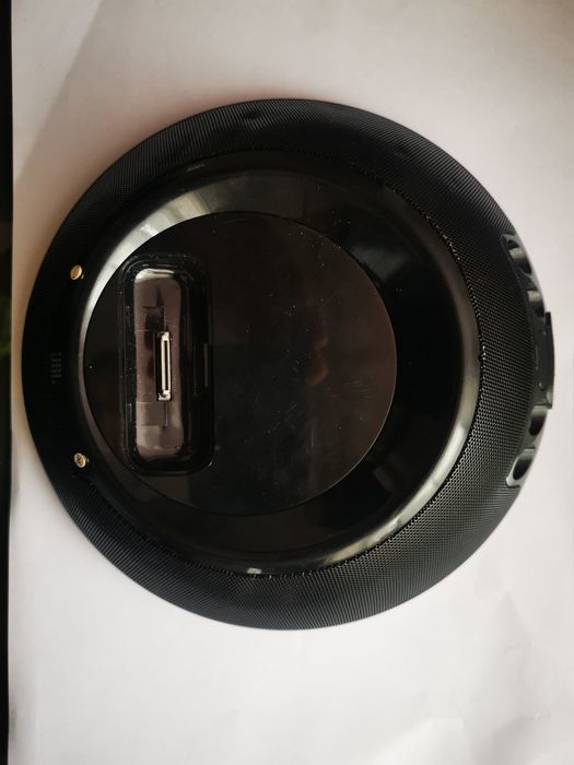 Колона JBL + зарядно