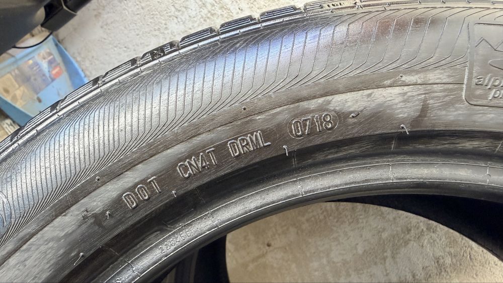 235/50/18 Semperit летни