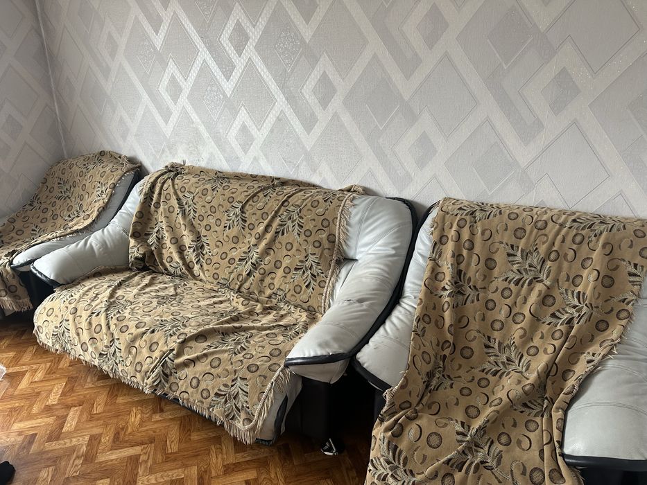 ОТДАМ ДАРОМ диван шкафы