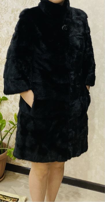 Продам норковую шубу