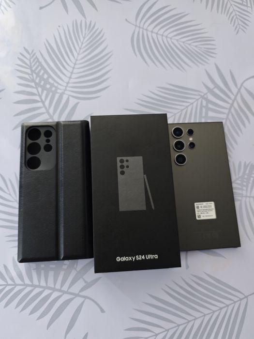 Продам Самсунг S24 ultra 12/256