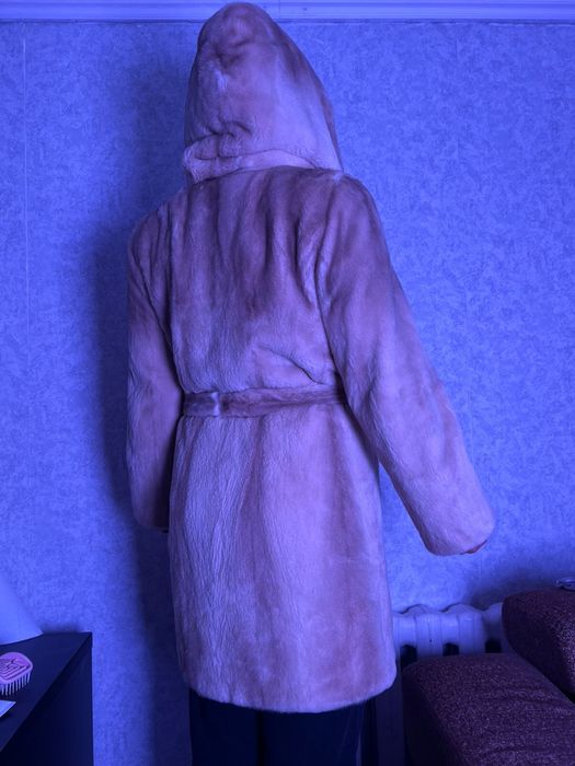 Шубка норка с капюшоном