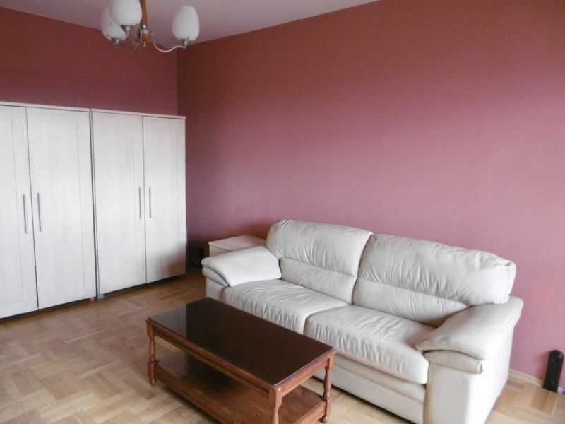 Двустаен апартамент в Дружба 2