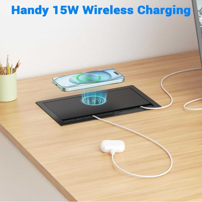 Прибиращ се разклонител с USB C PD 20 W, 3-полюсен контакт