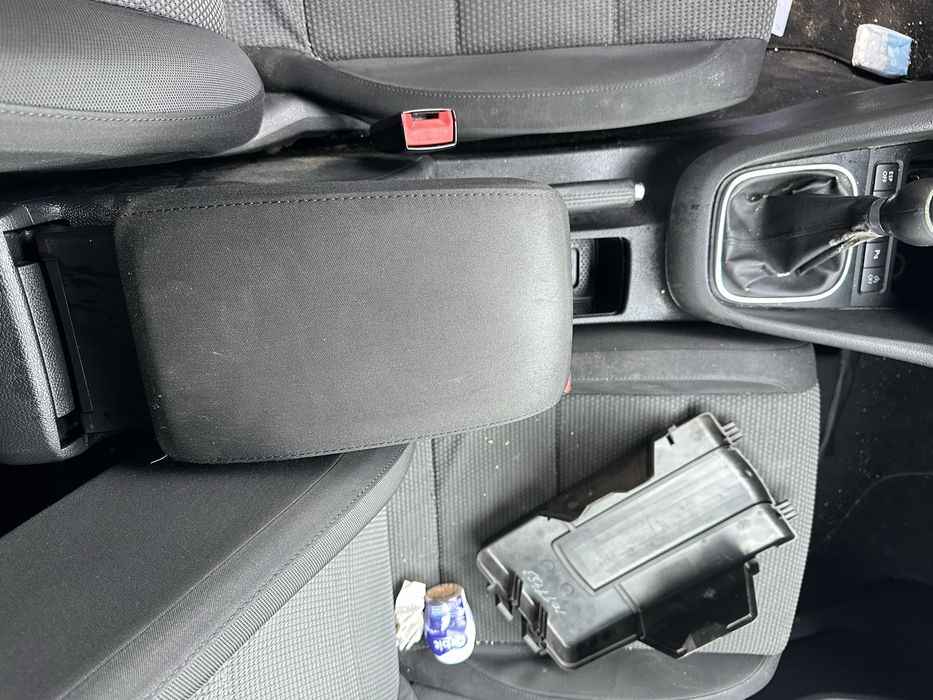 Cotiera vw golf 6