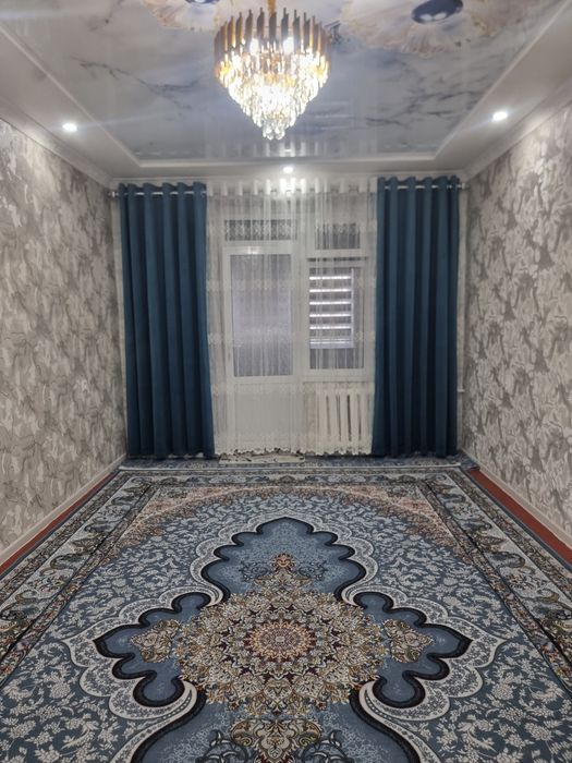 Yangi bozor 8 maktabni orqasidan 2 xonalik uy