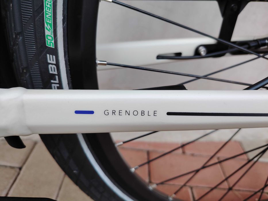 Bicicleta Electrica Bosch Smart Kiox Generatia 5-Varf de Gama-Pe Curea