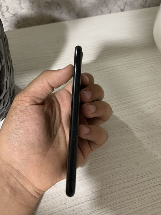 Айфон SE 2022 Б/У 128 гб