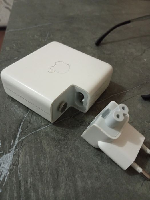 Оригинал Apple 96W блок питания. Model A2166. Адаптер/Зарядка.