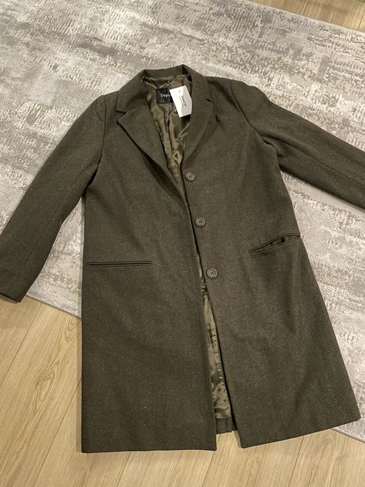 Palton XL 100% lână Depot 96