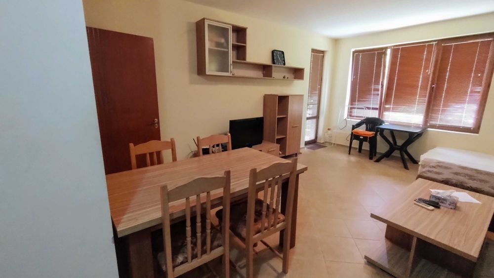 Дава се под наем Двустаен апартамент в к.к. Слънчев бряг - 77 кв.м за 2142 € - Снимка #3