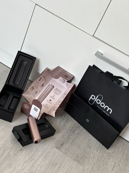 Dispozitiv încălzire Ploom Aura – Nou, sigilat, culoare Rose Gold