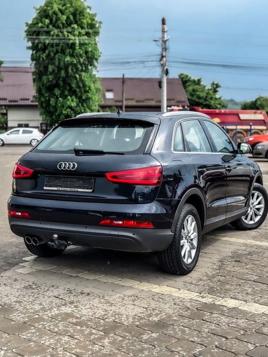 Audi Q3. 2.0 tdi. 177 cp. Automat