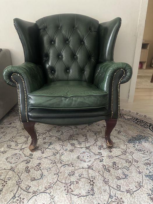 Кожаное кресло, винтаж