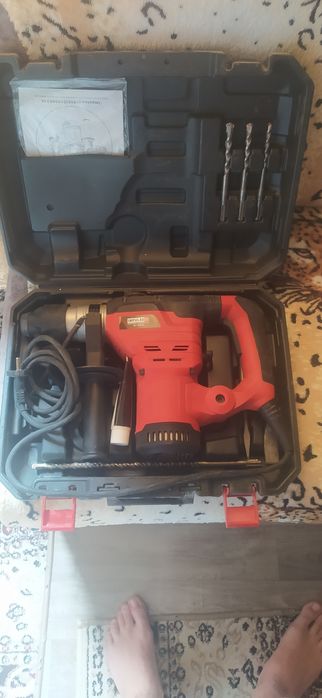 Продам новый перфоратор