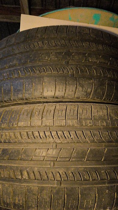 Продам резину 225/45/18 лето