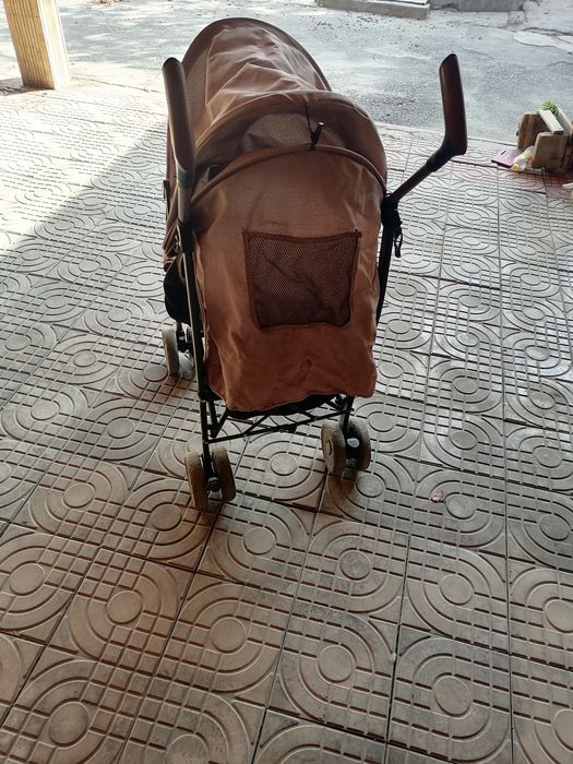 Болалар каляскаси сотилади