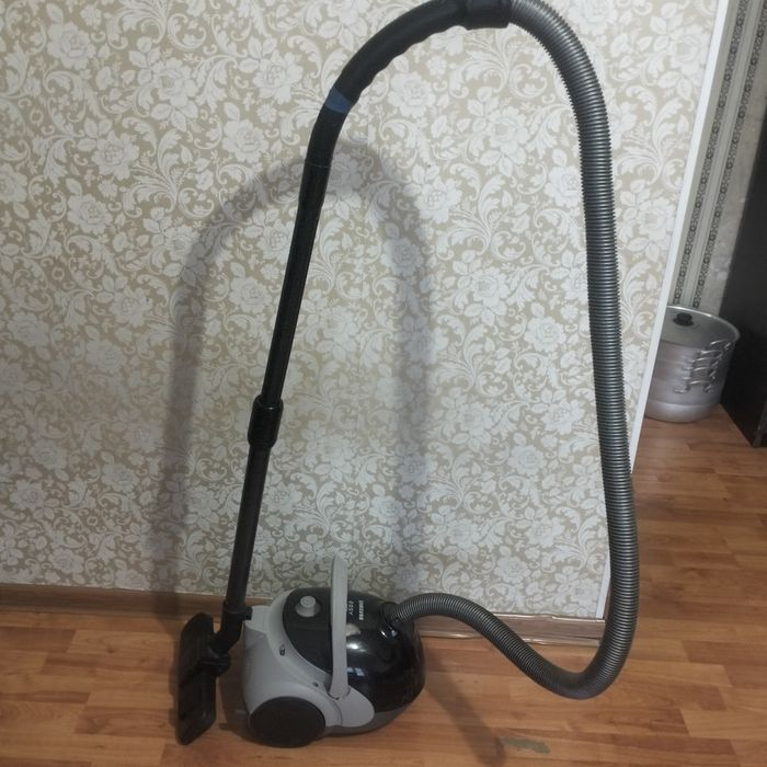 Пылесос б/у Samsung