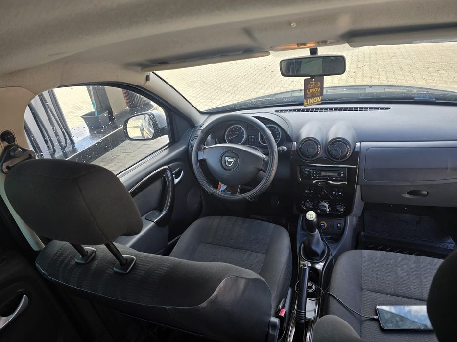 DACIA Duster 2011 — imagine 3