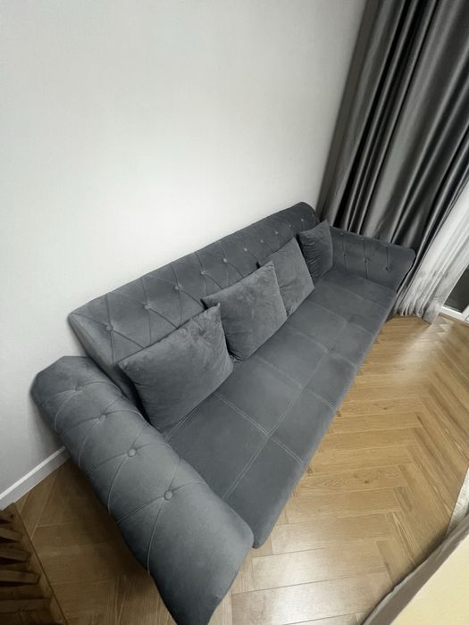 Продаётся серый диван